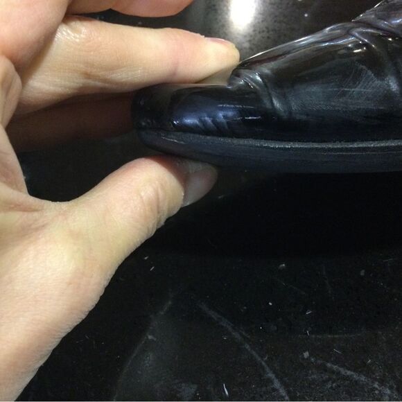 MANOLO BLAHNIK Black Patent Leather Calf High Flat Booties - Picture 8 of 9